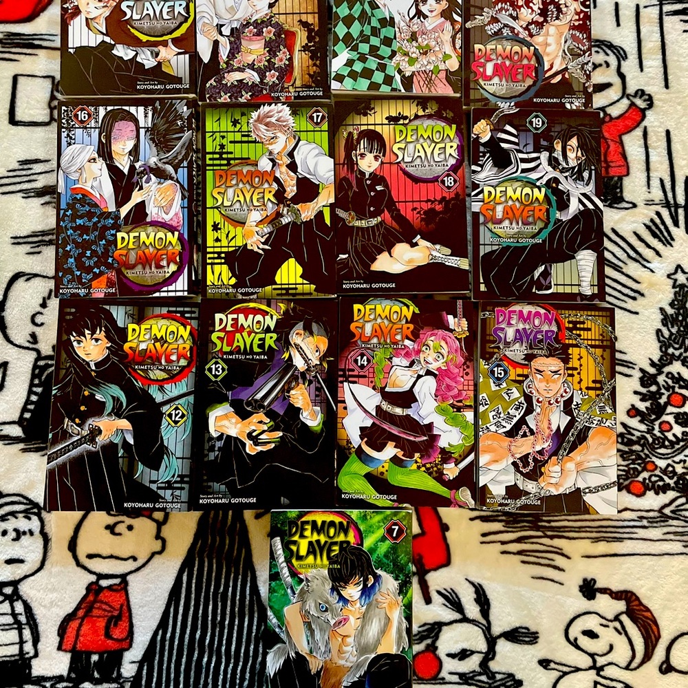 Manga Demon Slayer Set of 13 Books! MINT!!!